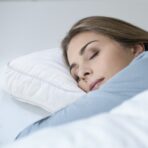 Knee Pillow for Side Sleepers - Pillow Between the Legs and Under the Knees for Back Sleepers Support Pillow for Side Sleepers（JD116KN） - Image 3